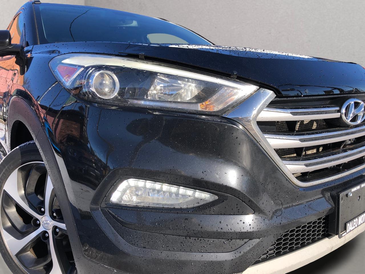 2017 Hyundai Tucson SE / LTHR / B.CAM / S.ROOF / MOONROOF Photo