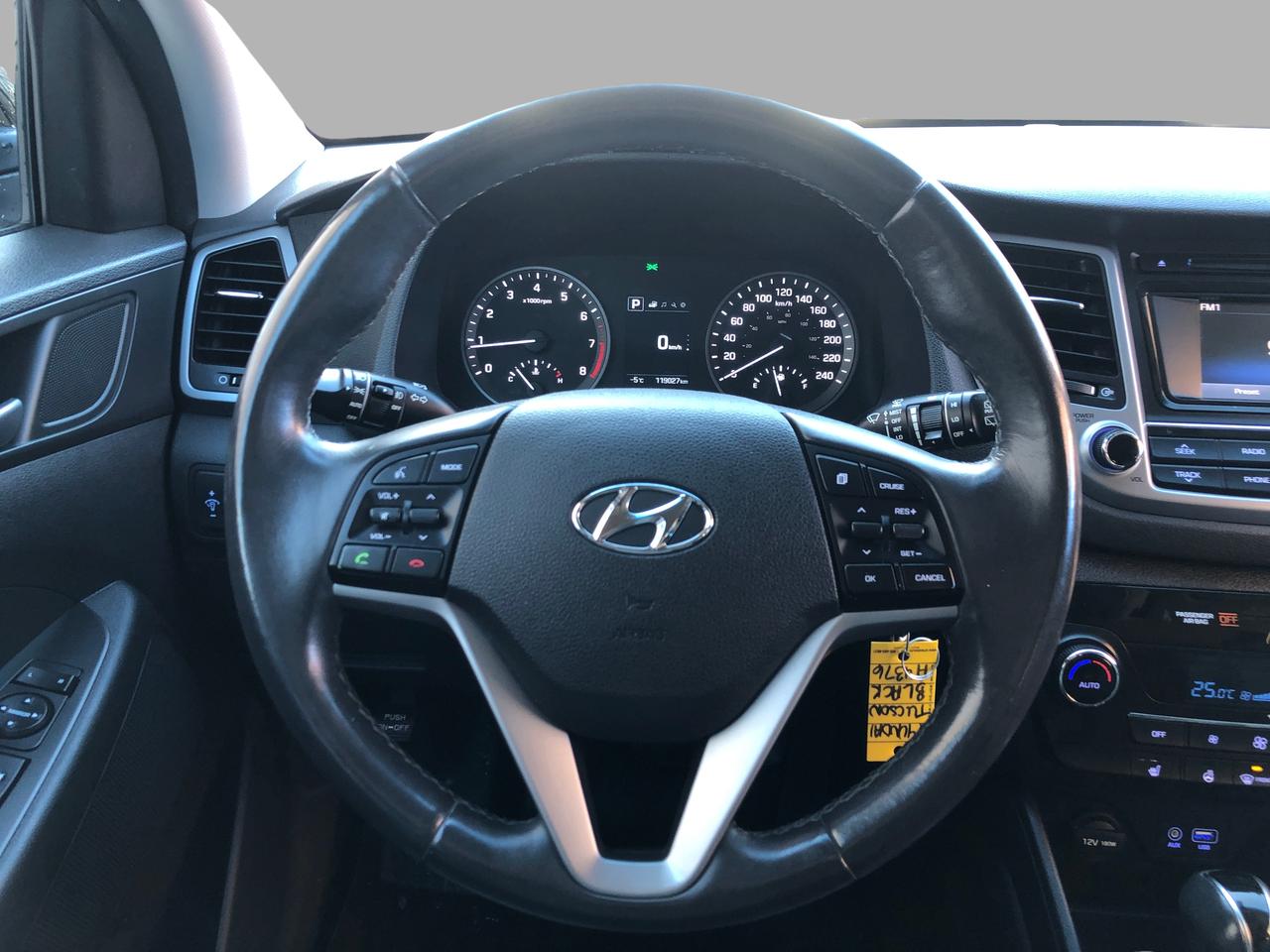 2017 Hyundai Tucson SE / LTHR / B.CAM / S.ROOF / MOONROOF Photo