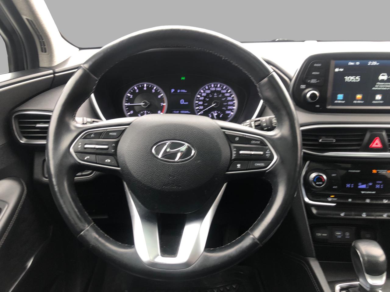 2020 Hyundai Santa Fe Preferred / B.CAM / S.ROOF / MOONROOF / WOOD TRIM Photo