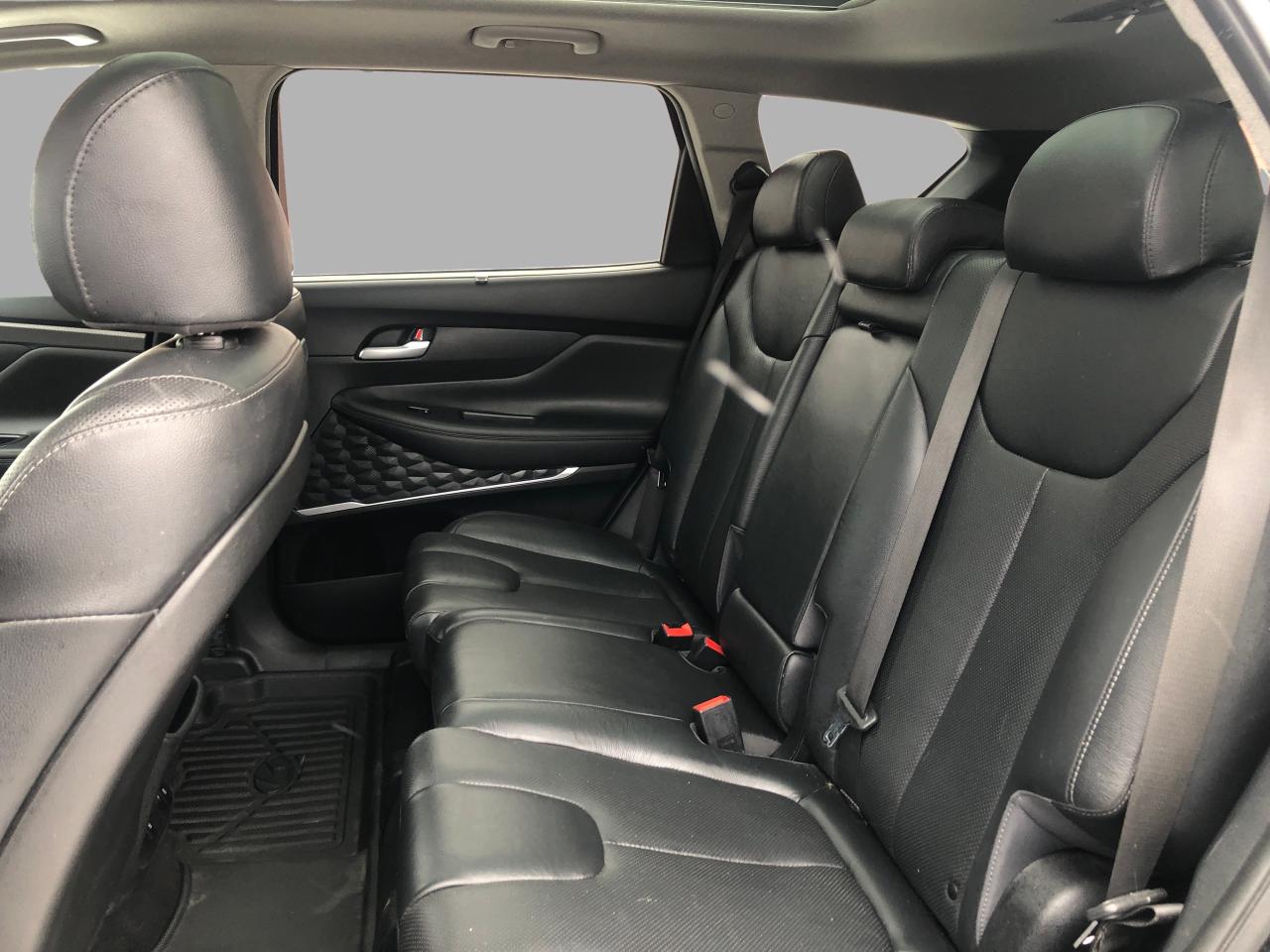 2020 Hyundai Santa Fe Preferred / B.CAM / S.ROOF / MOONROOF / WOOD TRIM Photo9