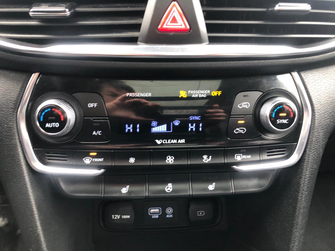 2020 Hyundai Santa Fe Preferred / B.CAM / S.ROOF / MOONROOF / WOOD TRIM Photo34