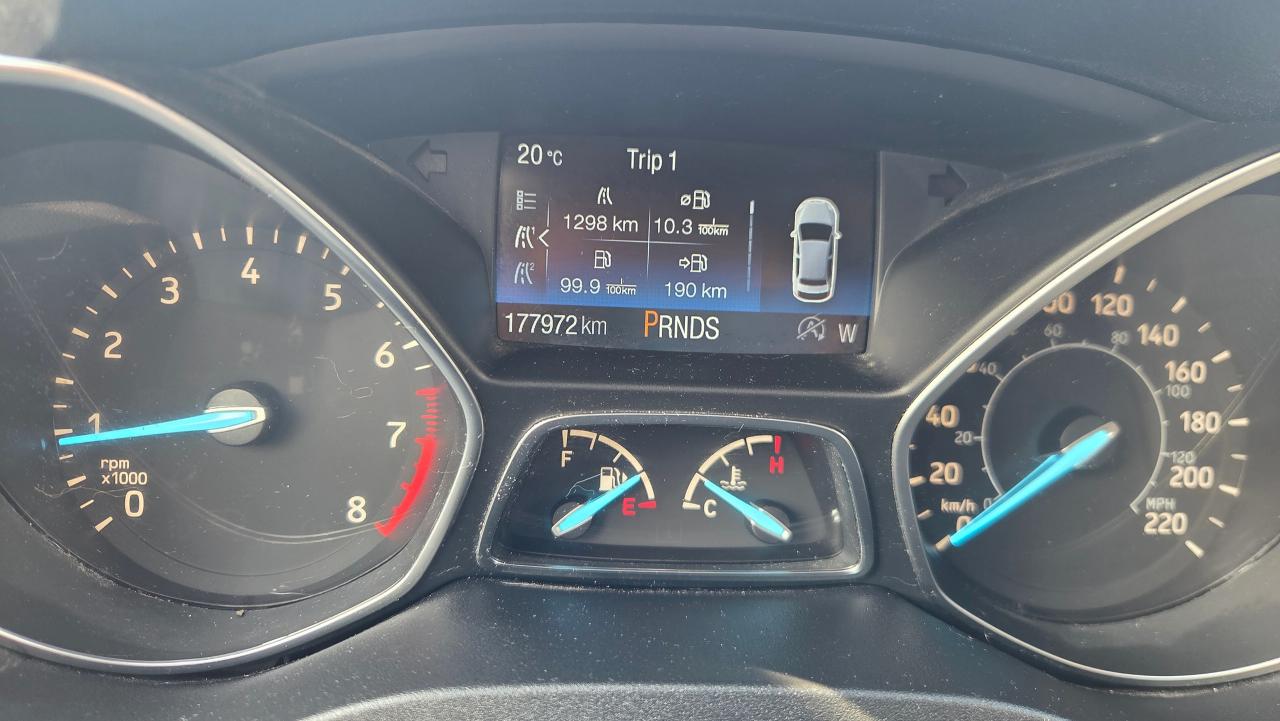 2017 Ford Escape 4WD 4dr SE 20L w/Navi/Cam - Photo #17