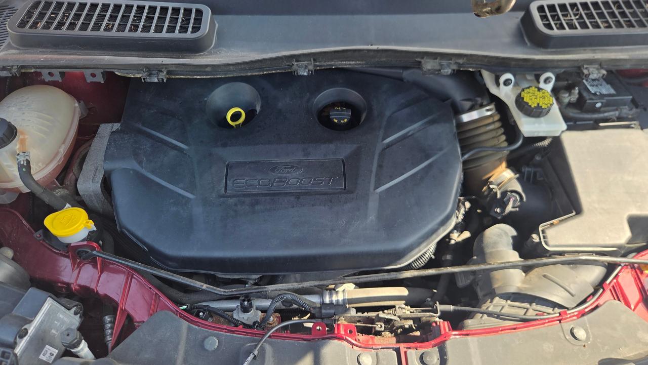 2017 Ford Escape 4WD 4dr SE 20L w/Navi/Cam - Photo #22