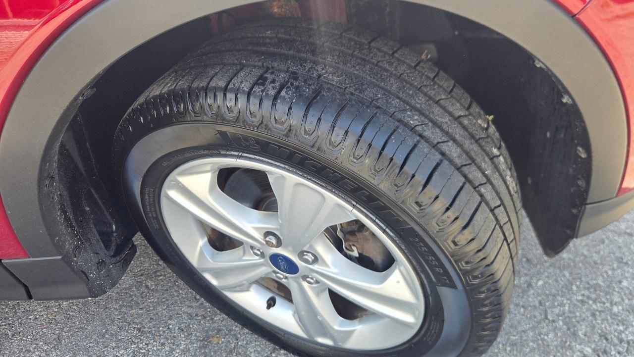 2017 Ford Escape 4WD 4dr SE 20L w/Navi/Cam - Photo #21