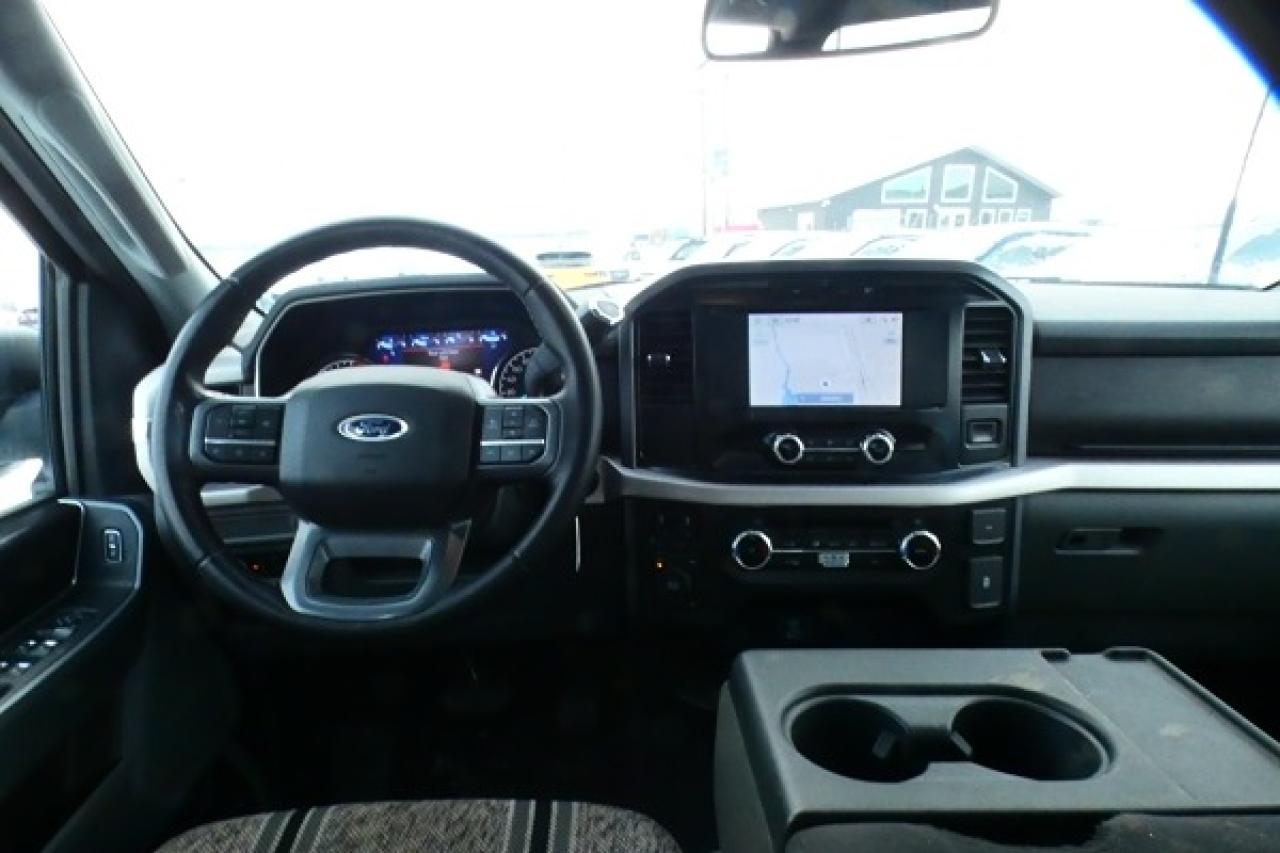 2023 Ford F-150 XLT ecoboost w/Power cloth seats, NAV, BUC - Photo #11