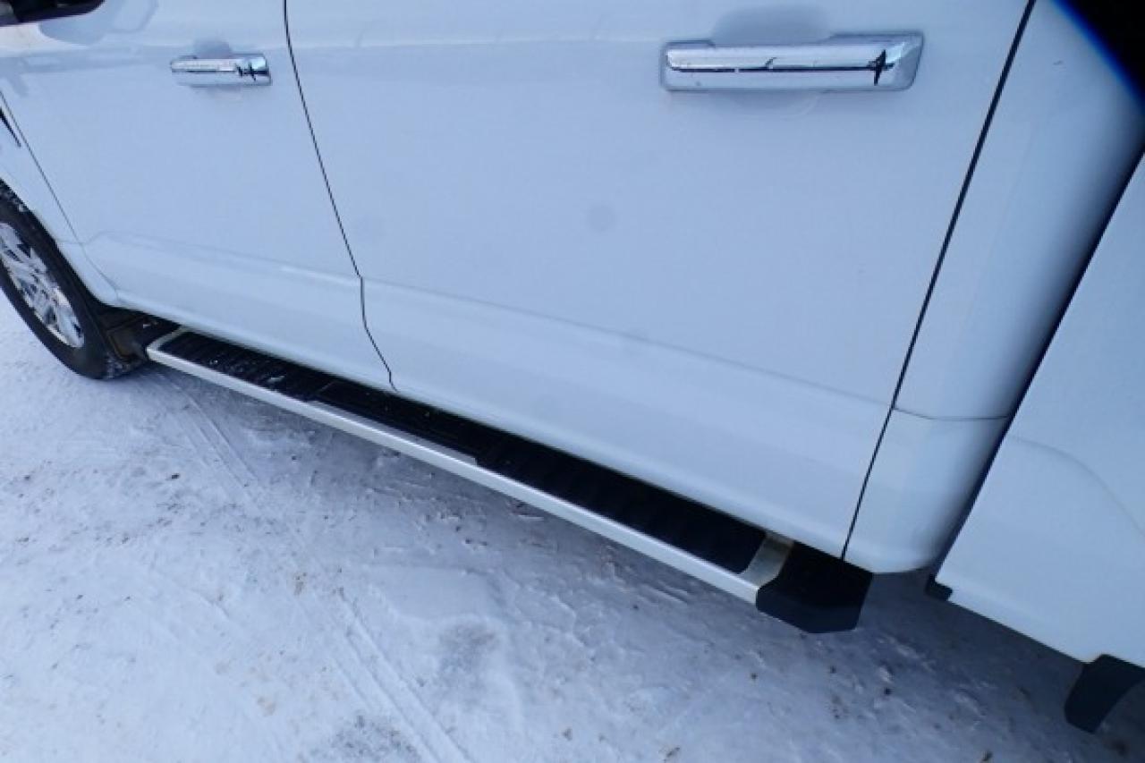 2023 Ford F-150 XLT ecoboost w/Power cloth seats, NAV, BUC - Photo #17