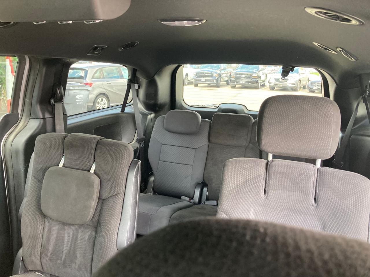 2015 Dodge Grand Caravan SXT 7SEATS FAMILY VAN FULL STOW&GO NO ACCIDENT - Photo #5