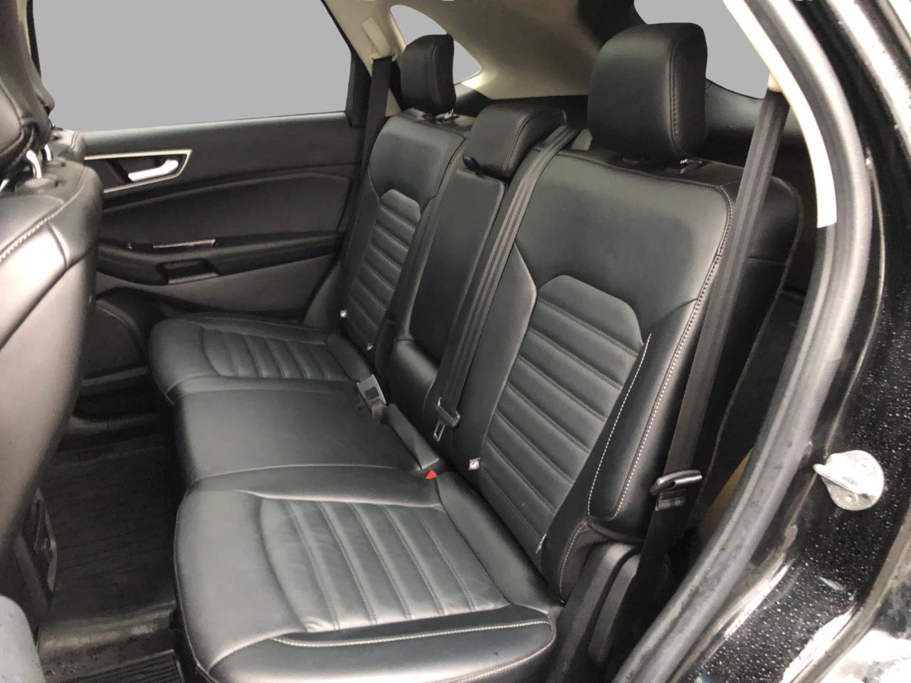 2018 Ford Edge SEL / B.CAM / H.SEATS / NAV / LTHR Photo29