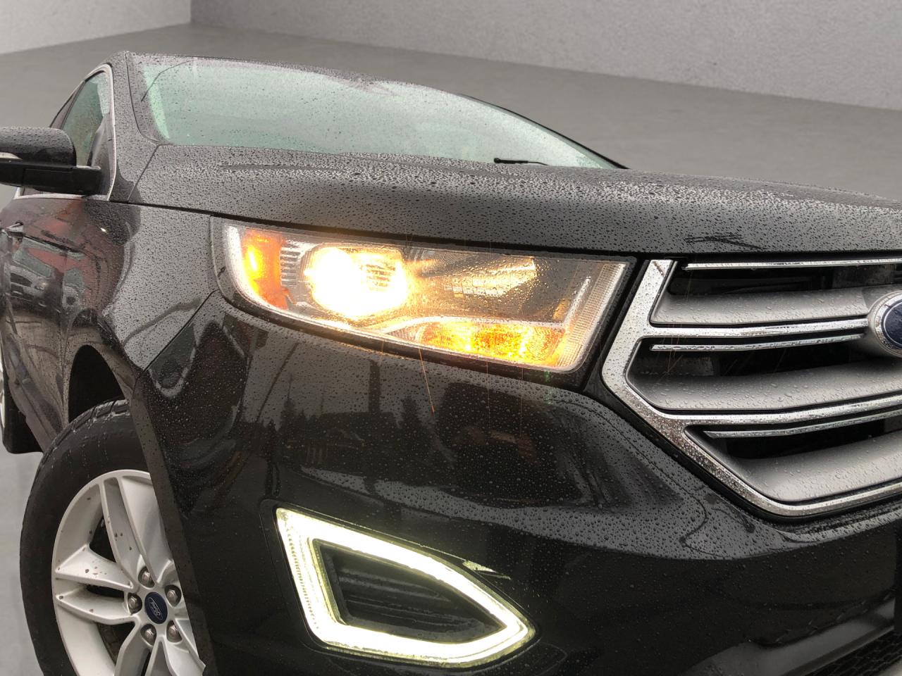 2018 Ford Edge SEL / B.CAM / H.SEATS / NAV / LTHR Photo