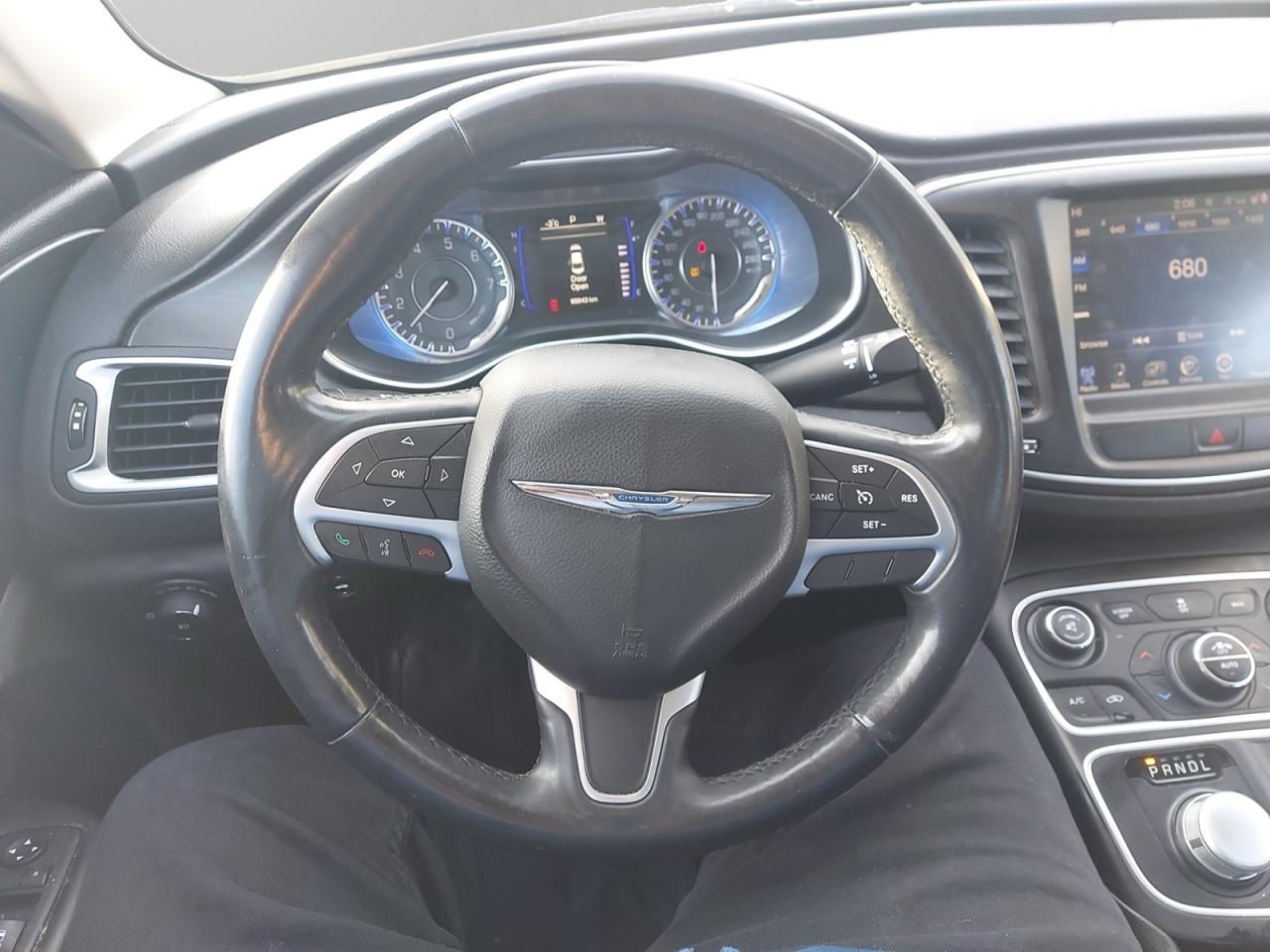 2015 Chrysler 200 Limited Photo