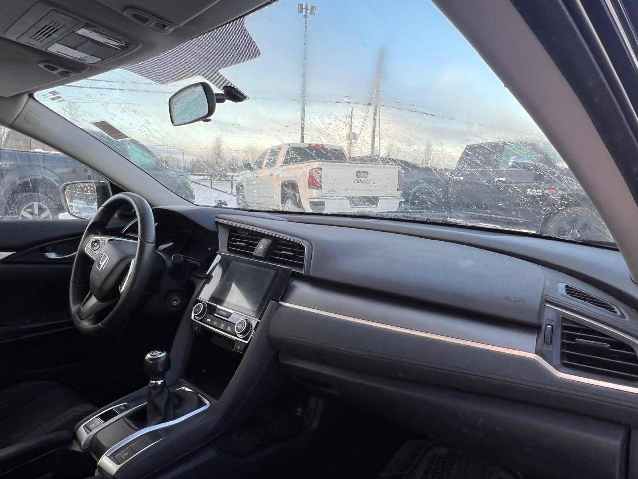 2016 Honda Civic 4DR MAN - Photo #9