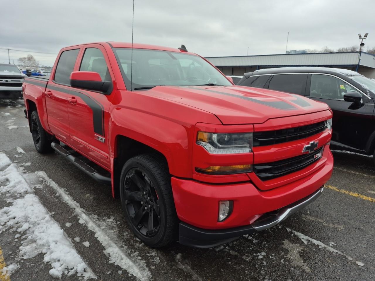 2017 Chevrolet Silverado COMING SOON - 1500 LT Z71 CREW CAB STD BED Photo0