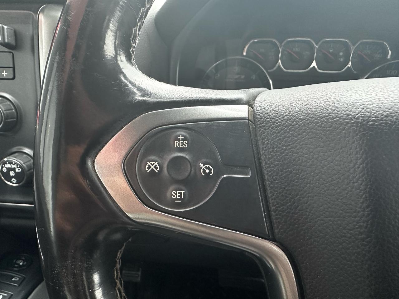 2017 Chevrolet Silverado LT Photo