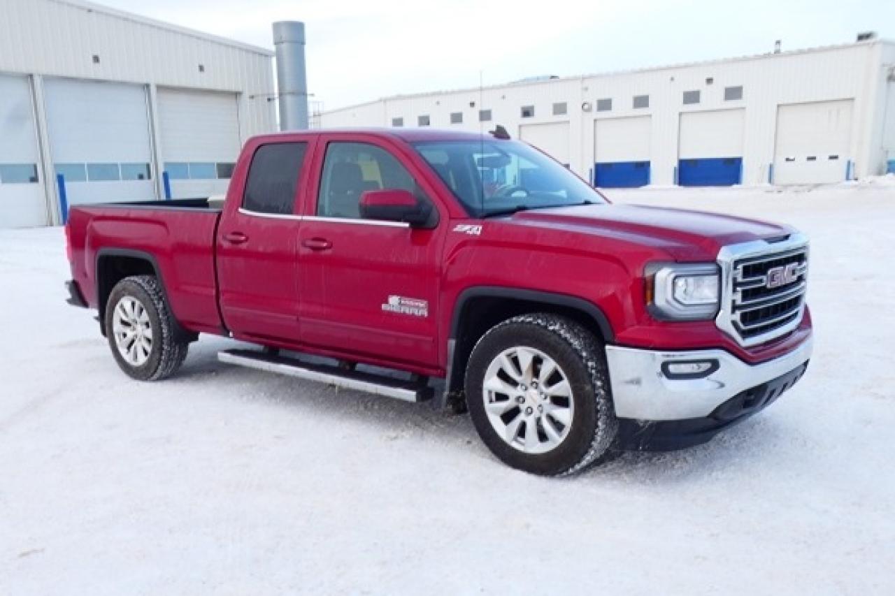 2018 GMC Sierra 1500 SLE 4WD Double Cab w/Htd cloth, BUC - Photo #4
