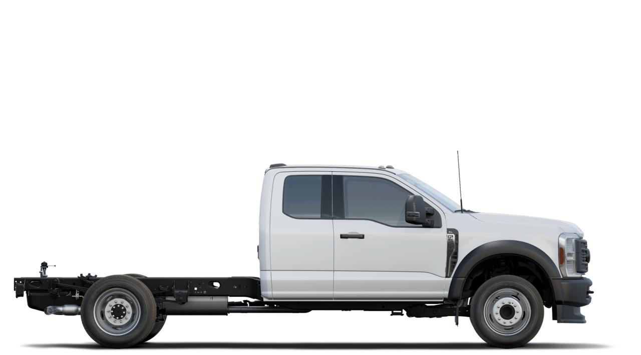 2025 Ford F-550 Super Duty DRW XL 2WD SuperCab 168 WB 60 CA Photo4