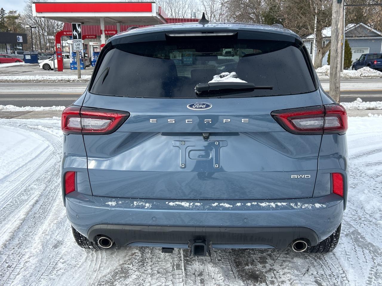 2025 Ford Escape ST-Line Elite AWD Photo3