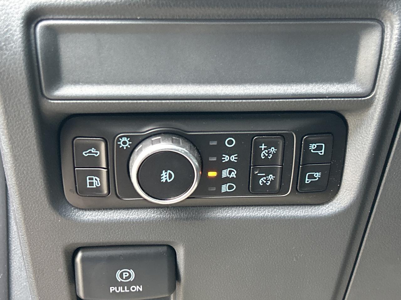 2025 Ford F-150 XLT 4WD SuperCrew 5.5' Box 302A Photo