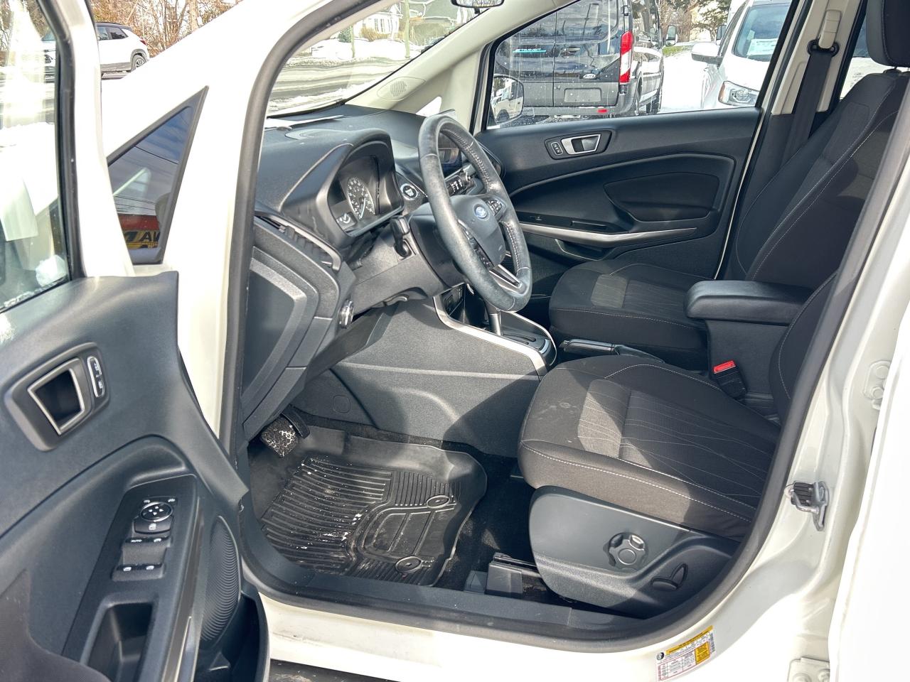 2020 Ford EcoSport SE FWD Photo