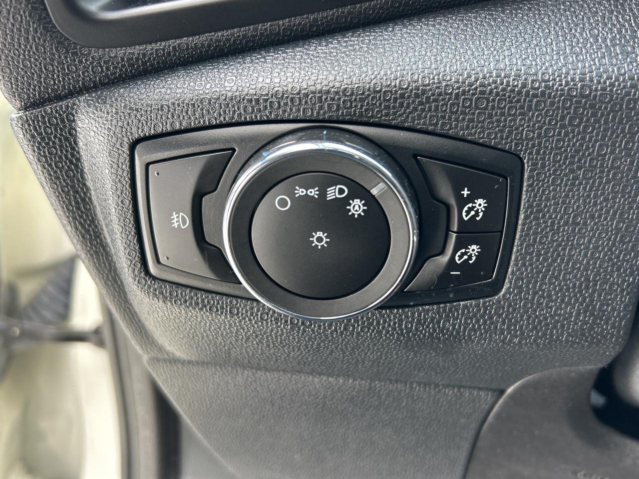 2020 Ford EcoSport SE FWD Photo