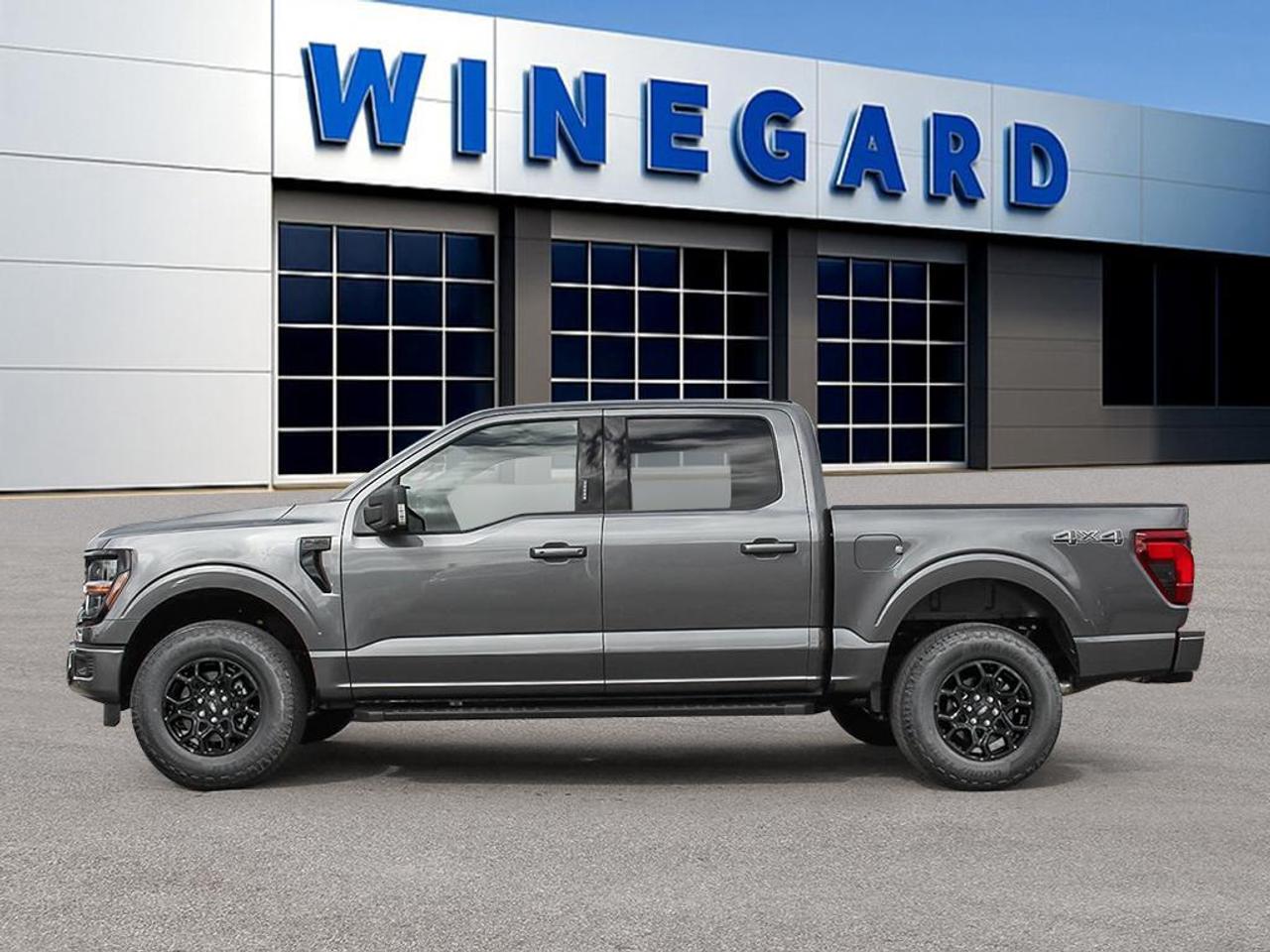 2025 Ford F-150 XLT 4WD SuperCrew 5.5' Box Photo