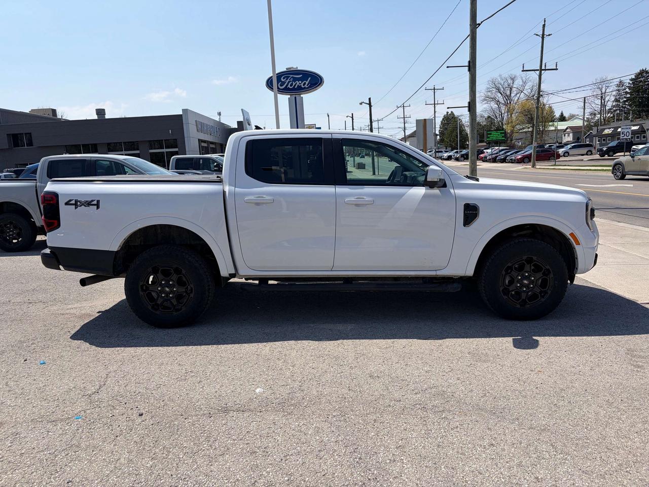 2025 Ford Ranger LARIAT 4WD SuperCrew 5' Box 500A Photo3