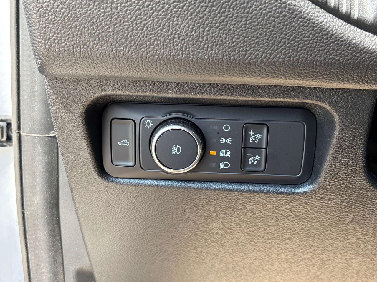 2025 Ford Ranger LARIAT 4WD SuperCrew 5' Box 500A Photo