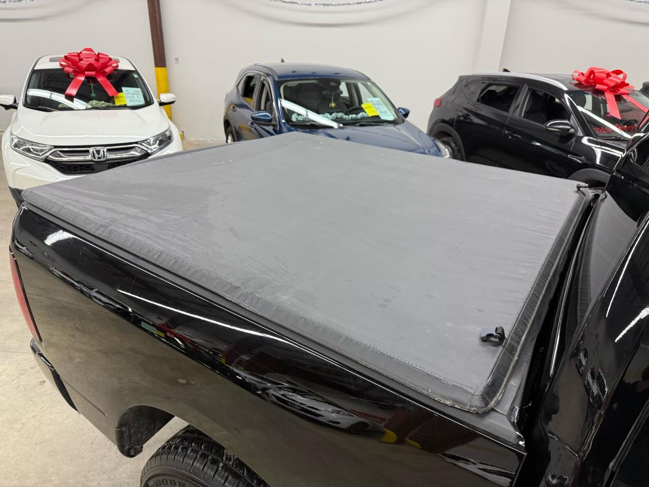 2021 RAM 1500 Classic EXPRESS - Photo #9