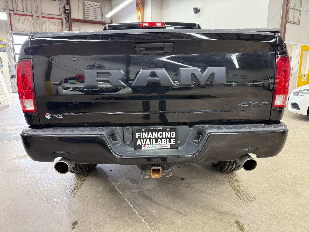 2021 RAM 1500 Classic EXPRESS - Photo #5