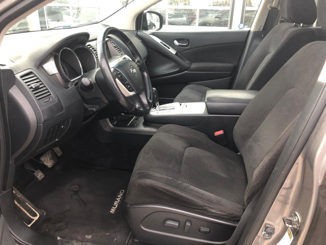 2011 Nissan Murano SV - Photo #16