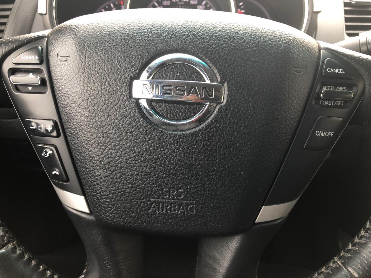 2011 Nissan Murano SV - Photo #9