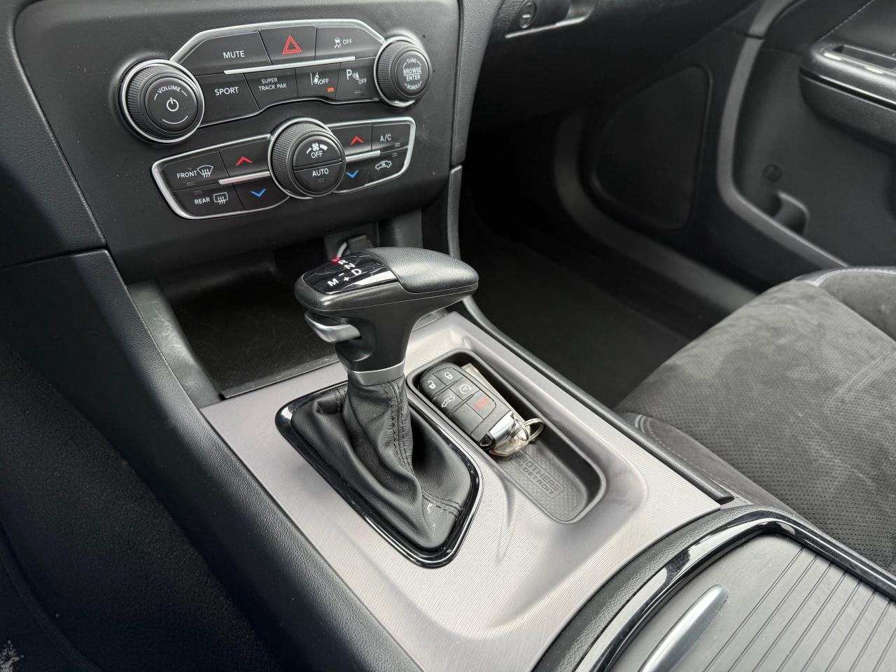 2023 Dodge Charger GT NAV! Sunroof! Heat and Cool Seats! Photo