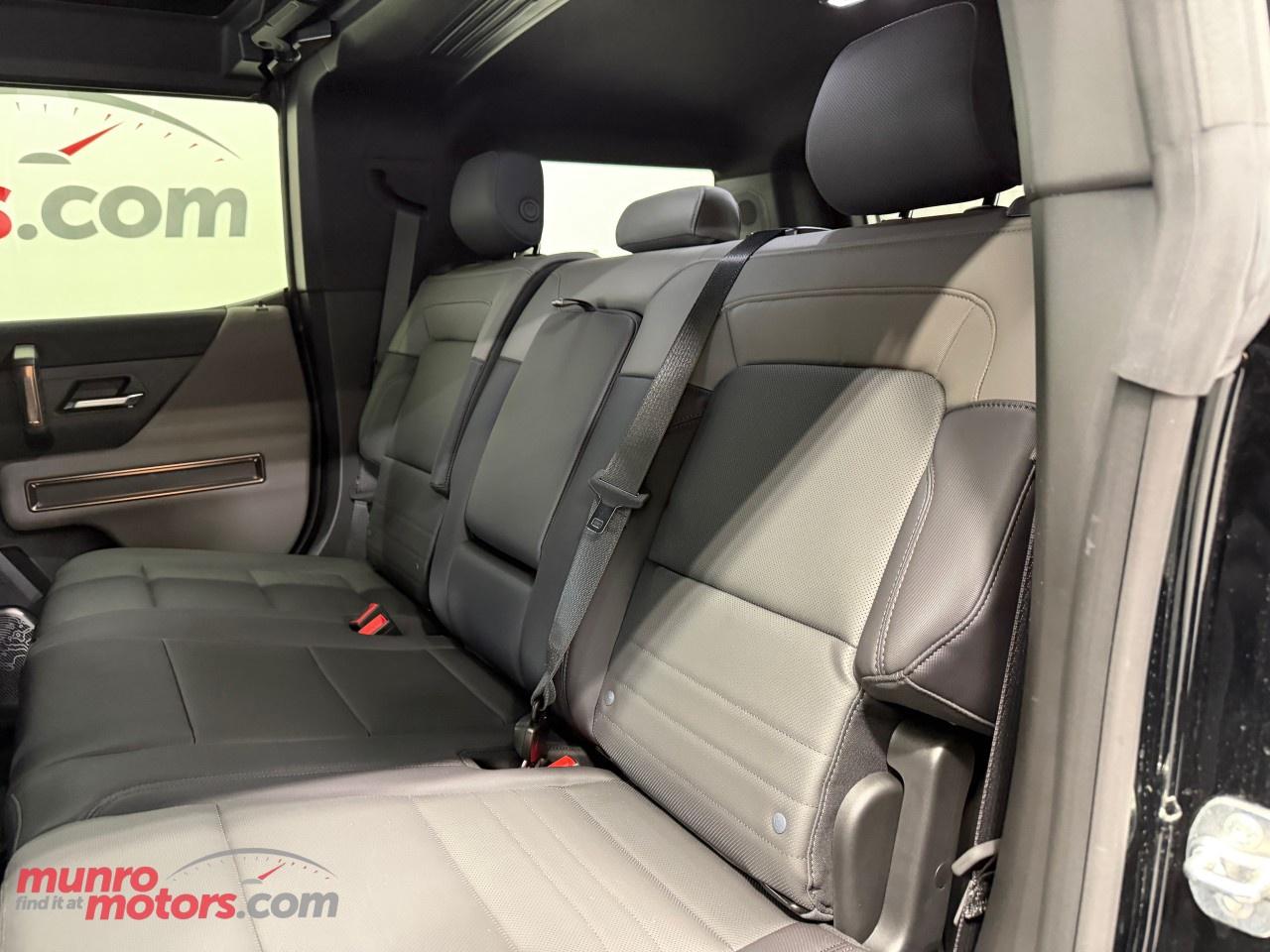 2025 GMC HUMMER EV SUV e4WD 4dr 2X Photo