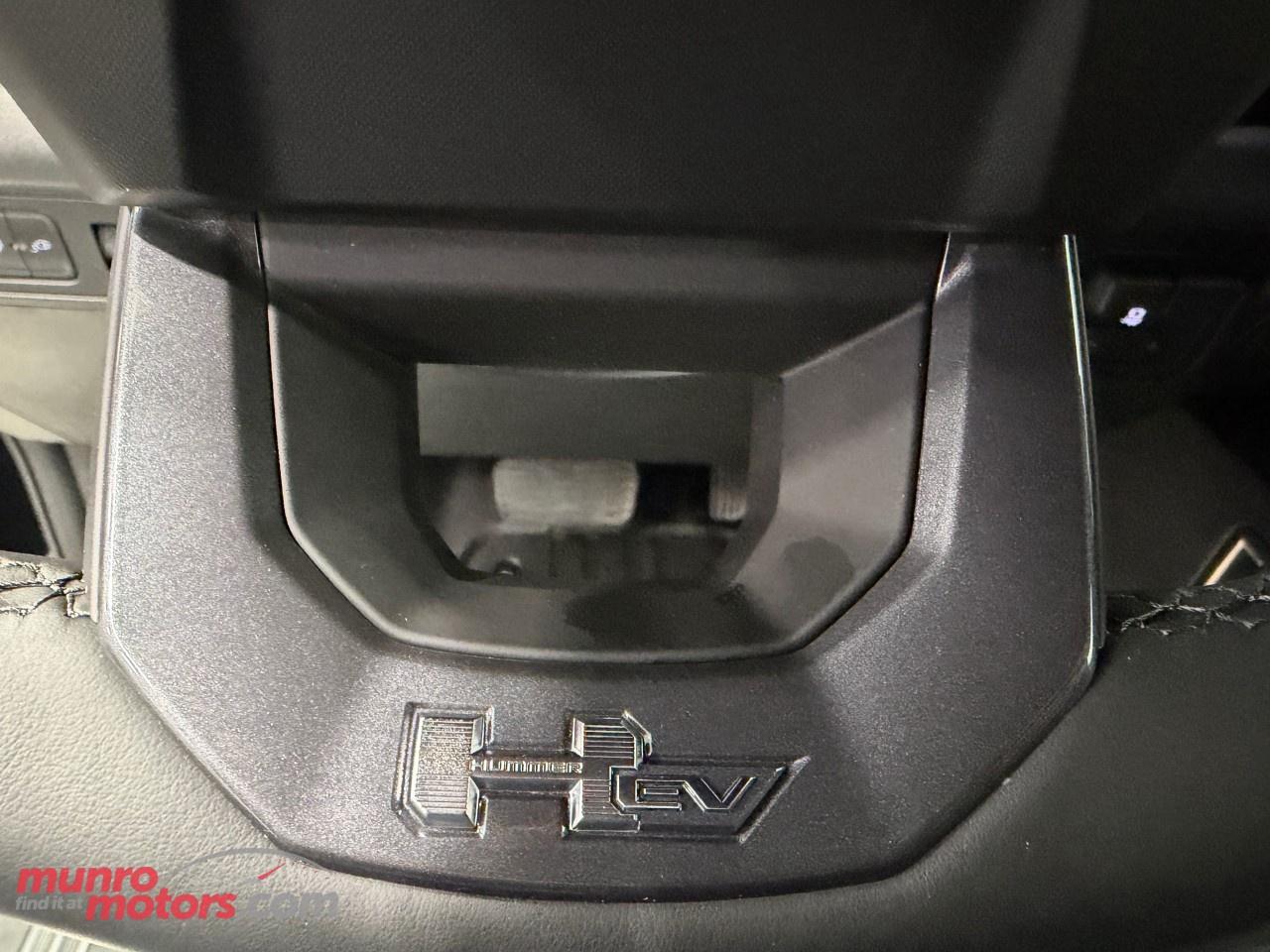 2025 GMC HUMMER EV SUV e4WD 4dr 2X Photo