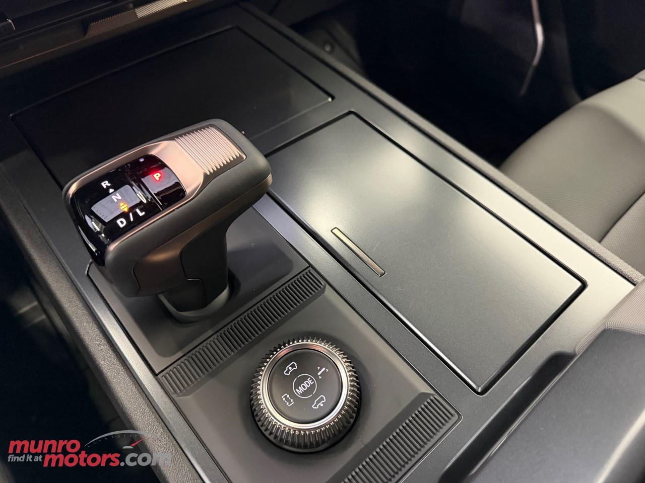 2025 GMC HUMMER EV SUV e4WD 4dr 2X Photo