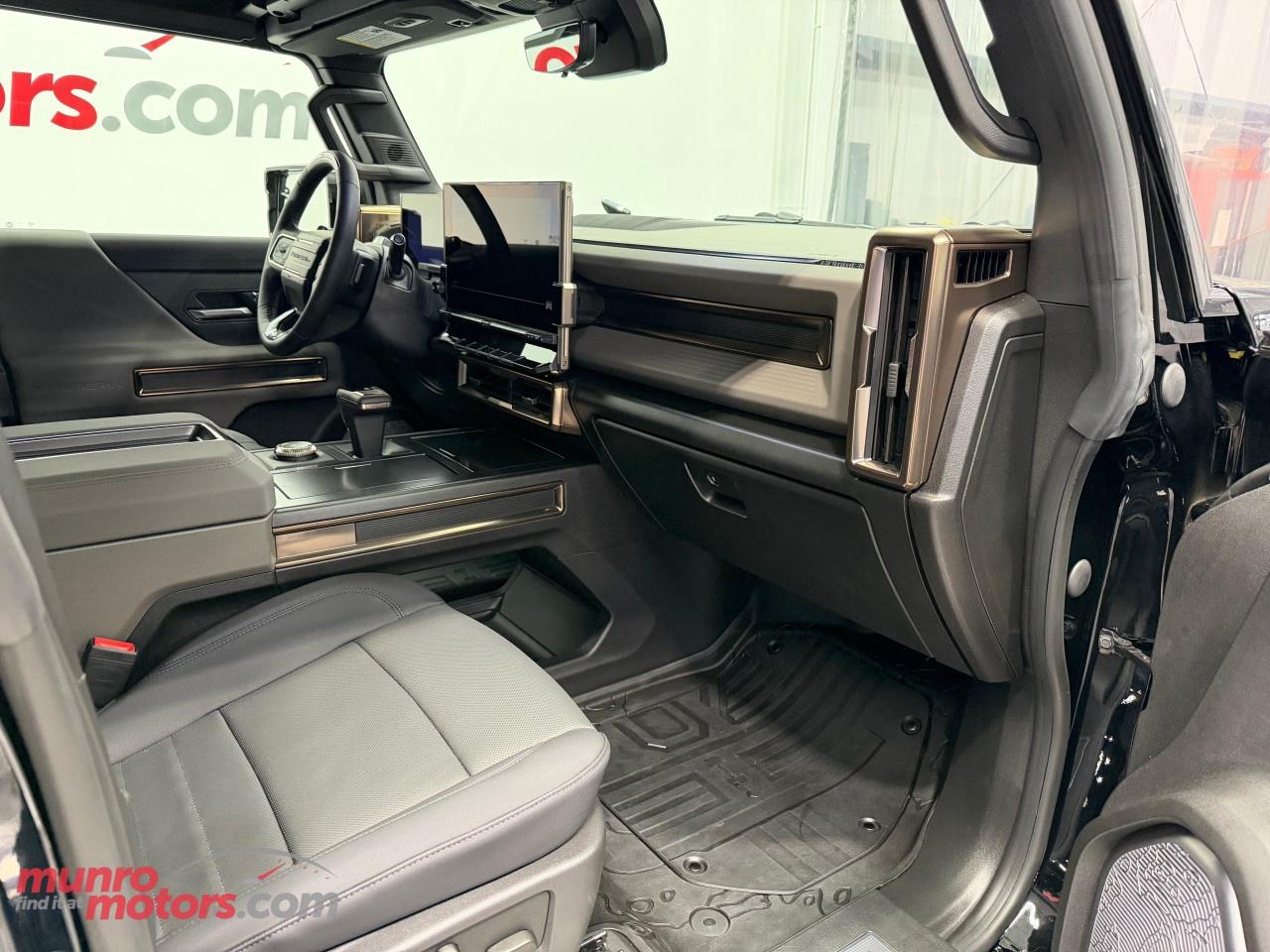 2025 GMC HUMMER EV SUV e4WD 4dr 2X Photo