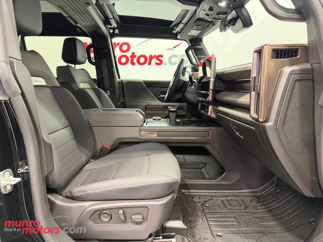 2025 GMC HUMMER EV SUV e4WD 4dr 2X Photo