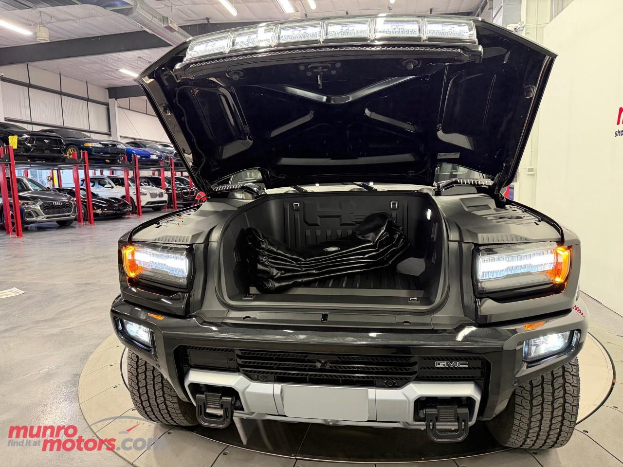 2025 GMC HUMMER EV SUV e4WD 4dr 2X Photo