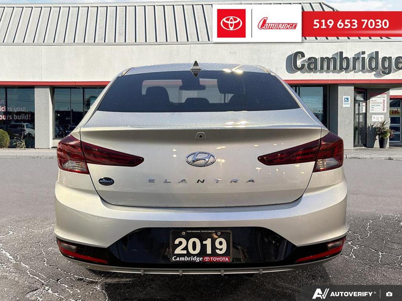 2019 Hyundai Elantra Preferred Photo