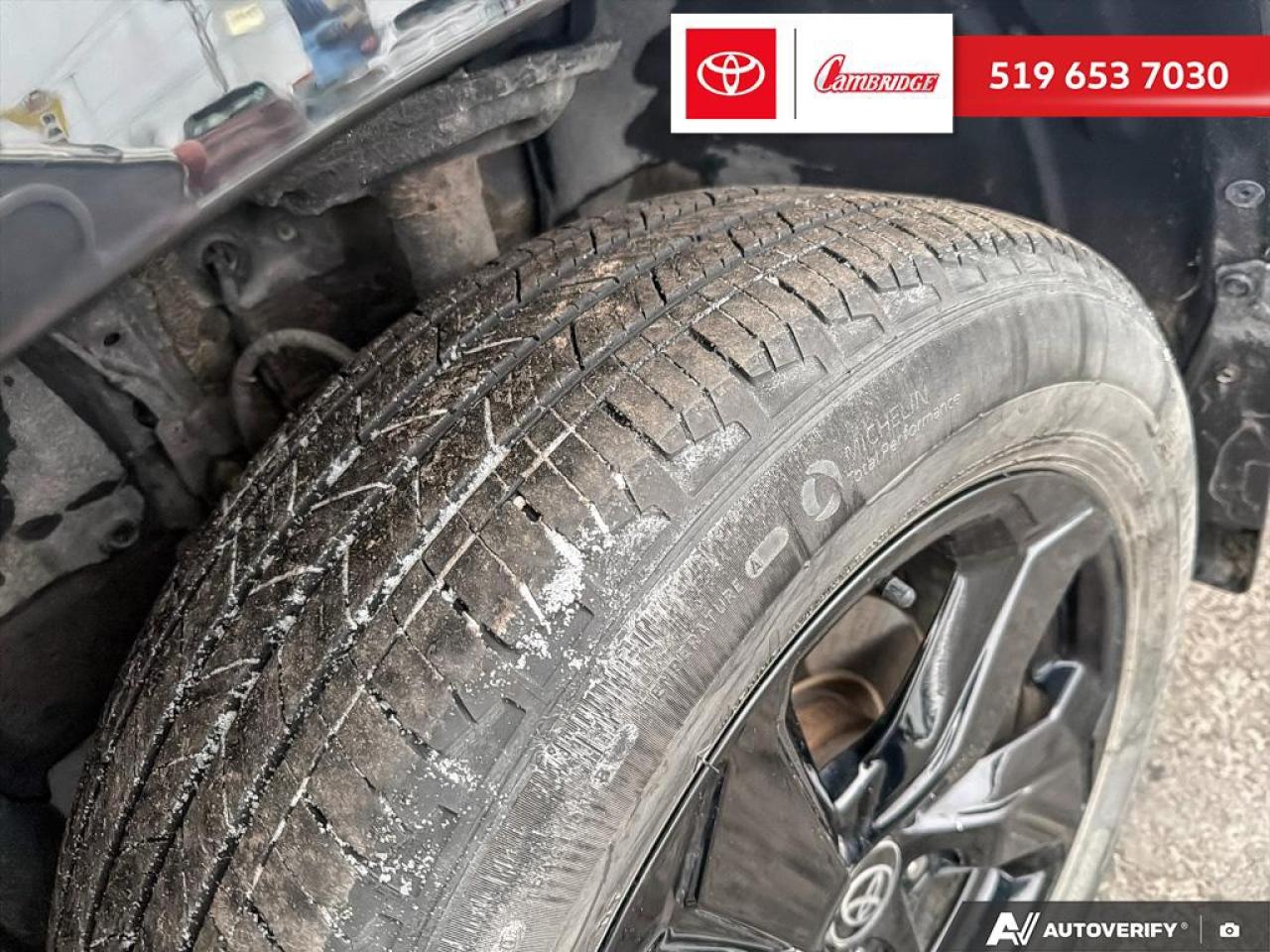 2021 Toyota RAV4 Hybrid XLE Photo