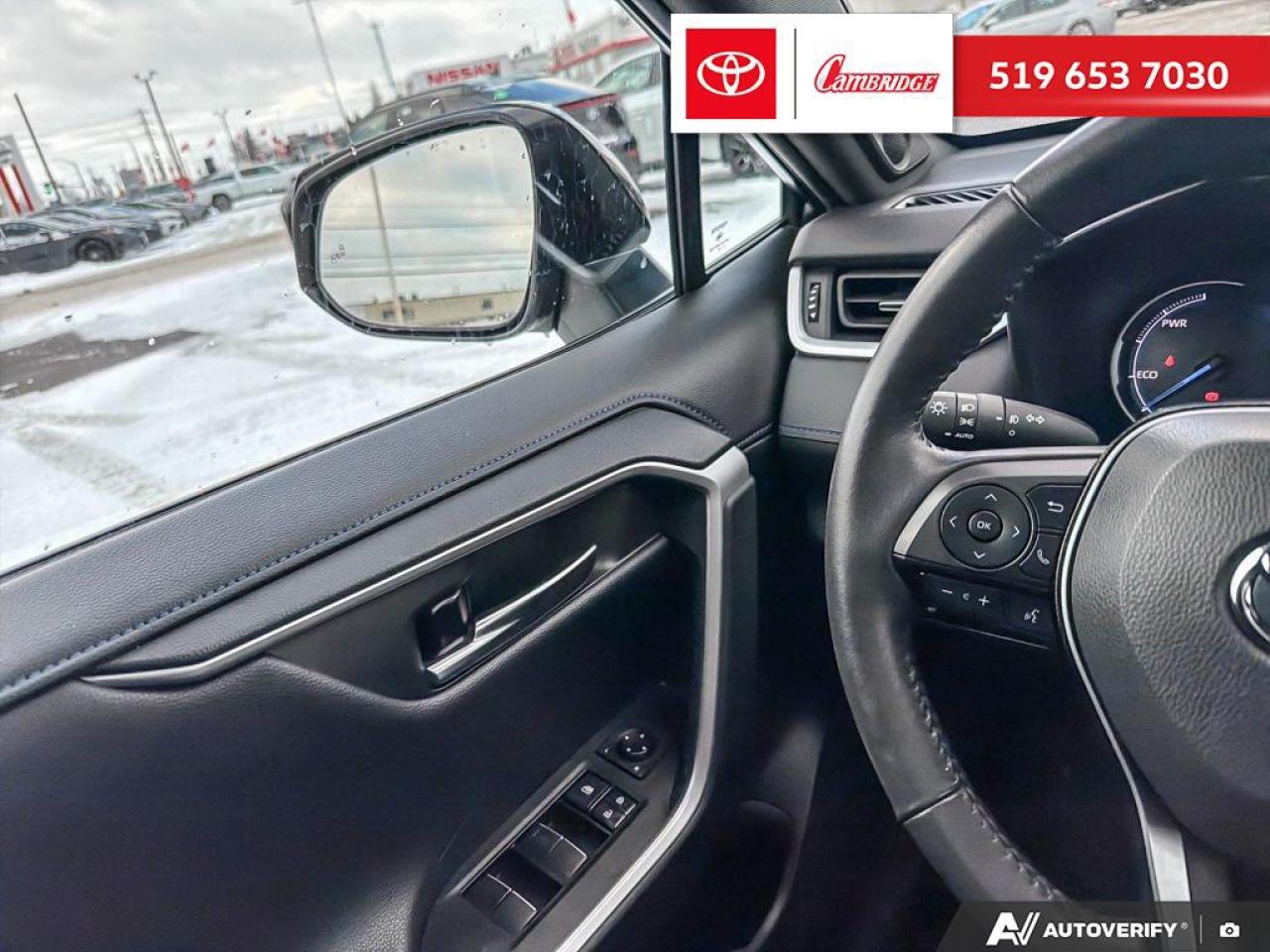 2021 Toyota RAV4 Hybrid XLE Photo