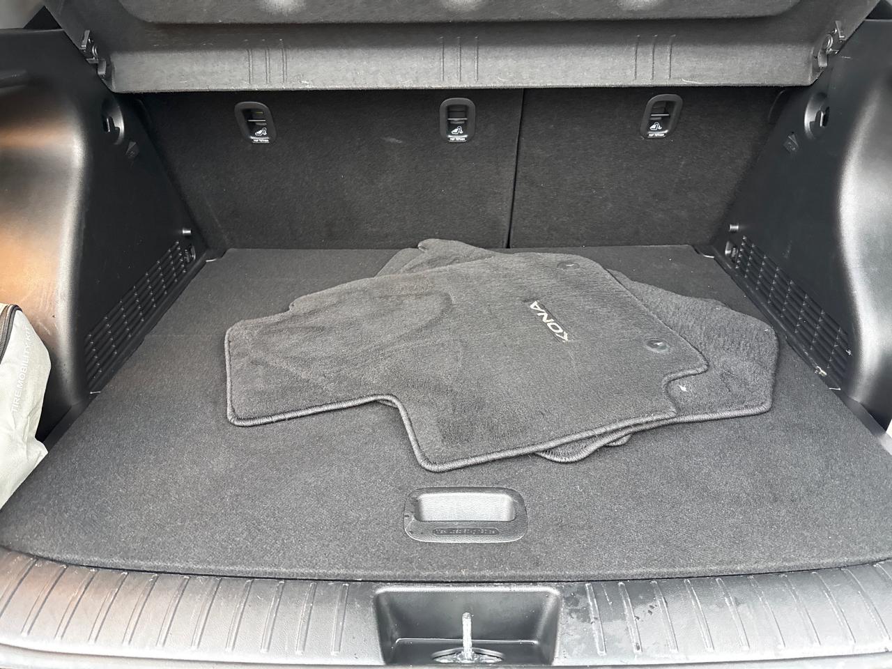 2024 Hyundai KONA 2.0L Preferred Photo