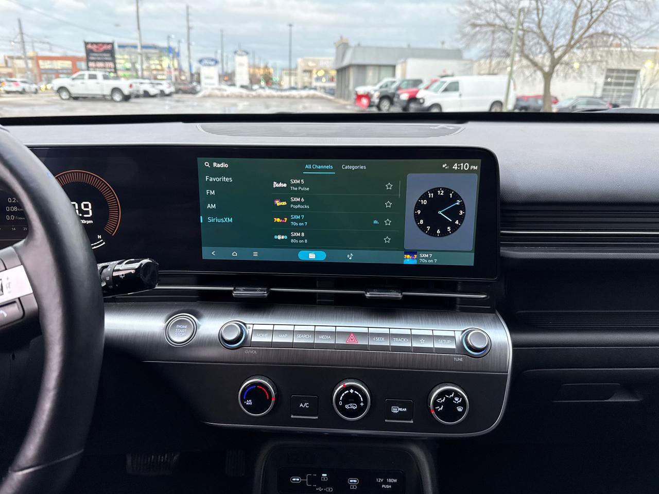 2024 Hyundai KONA 2.0L Preferred Photo