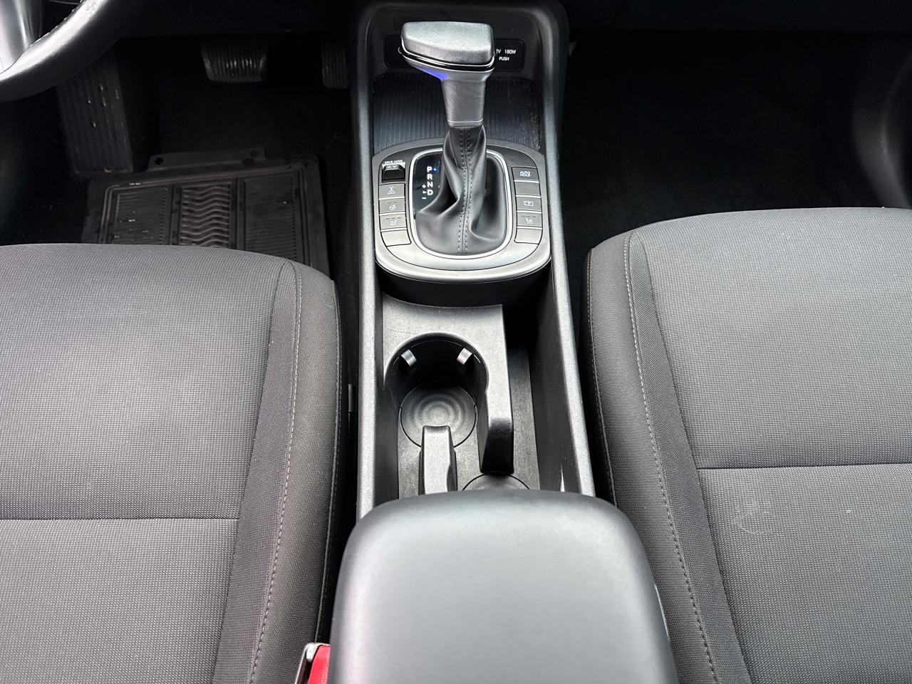 2024 Hyundai KONA 2.0L Preferred Photo