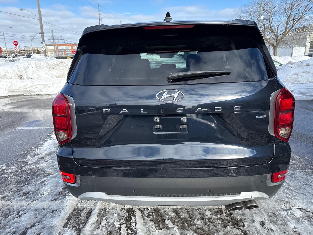 2020 Hyundai PALISADE Luxury 8 Passenger Photo