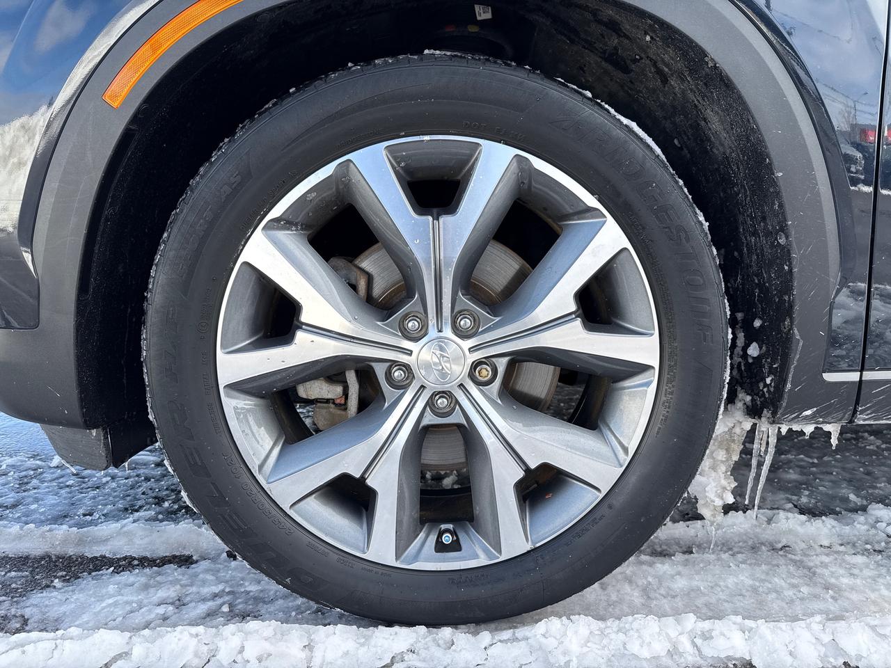 2020 Hyundai PALISADE Luxury 8 Passenger Photo