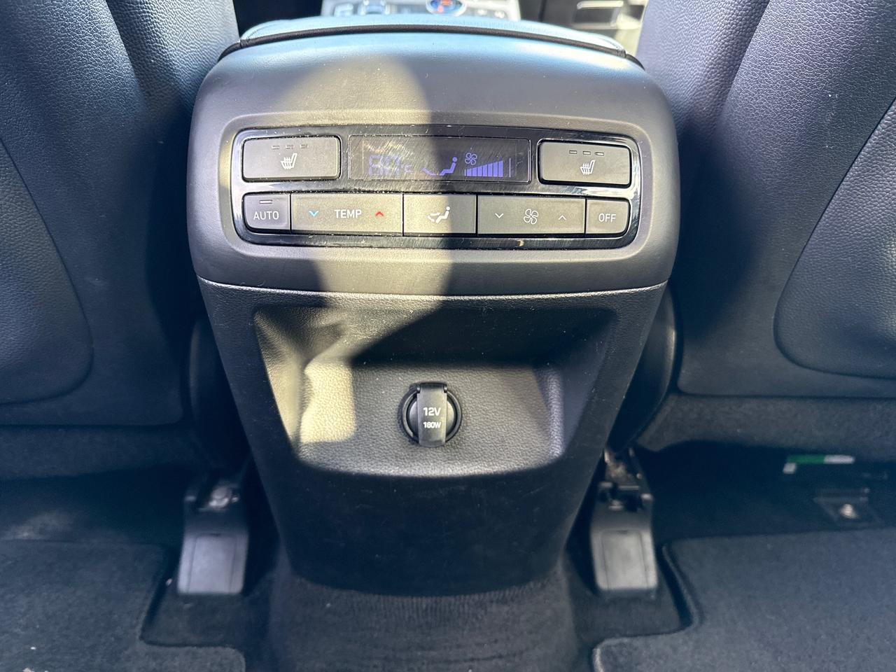 2020 Hyundai PALISADE Luxury 8 Passenger Photo