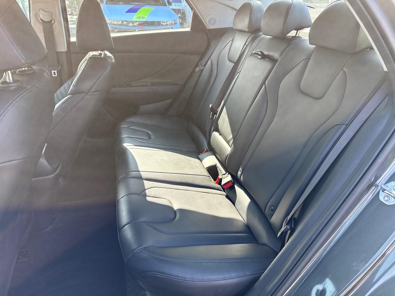 2021 Hyundai Elantra Ultimate Tech Photo