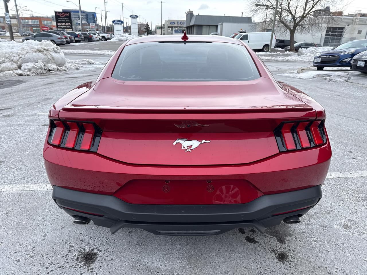 2024 Ford Mustang EcoBoost Premium Photo3