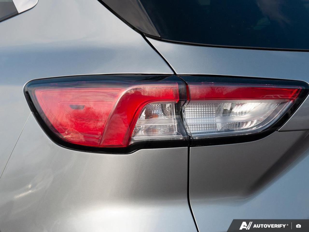 2021 Ford Escape SE Hybrid Moonroof, Cold Weather Package Photo