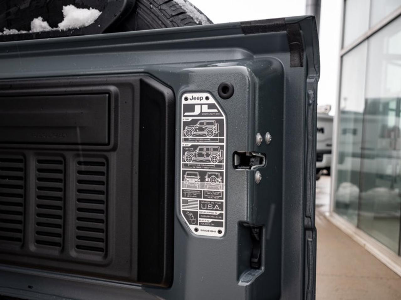 2026 Jeep Wrangler Sahara Photo